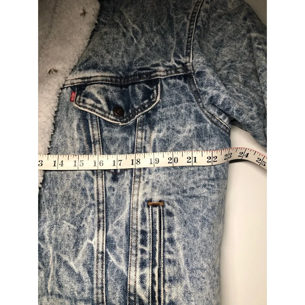 Levi's Jacket Men Size Medium Denim Trucker  Sherpa Lined Made in USA Vintage